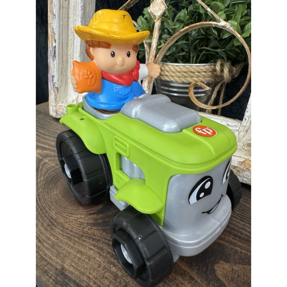Fisher Price Little People Farm Tractor Set
